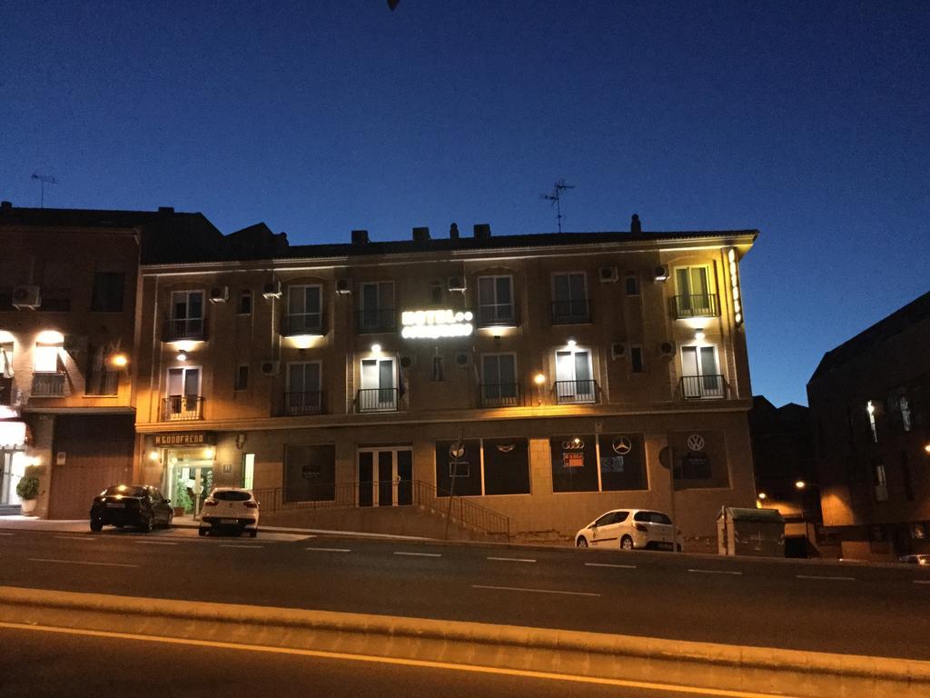Hotel Godofredo توليدو المظهر الخارجي الصورة