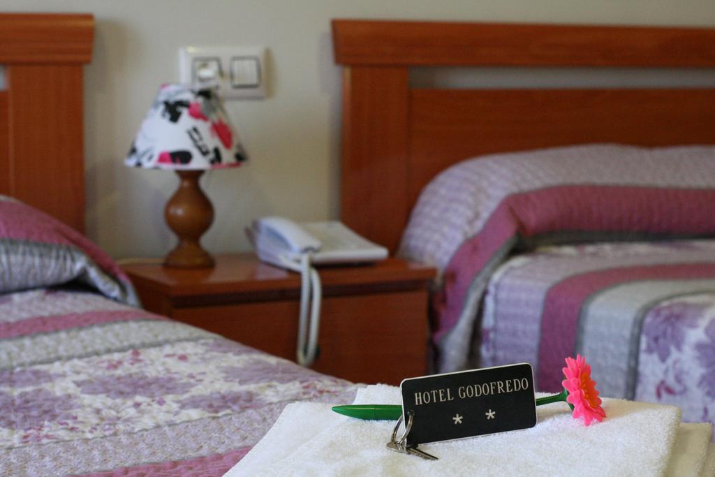 Hotel Godofredo توليدو المظهر الخارجي الصورة